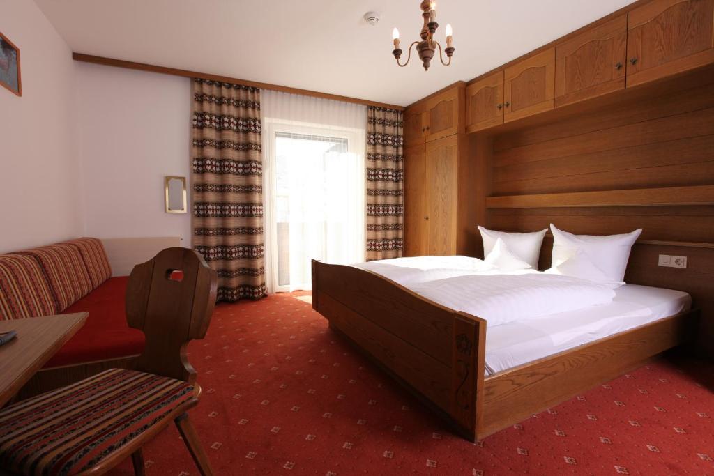 Berghotel Rasis Galtuer Room photo