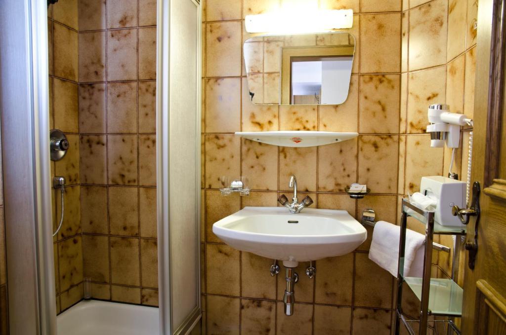 Berghotel Rasis Galtuer Room photo